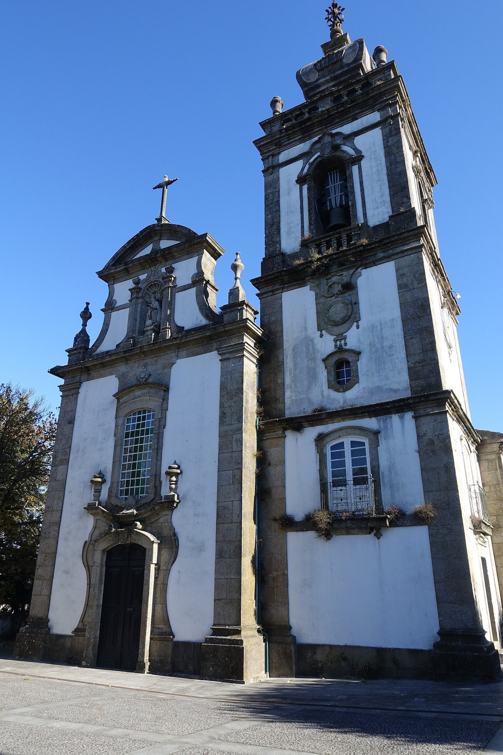 Igreja em granito no concelho de Paredes de Coura